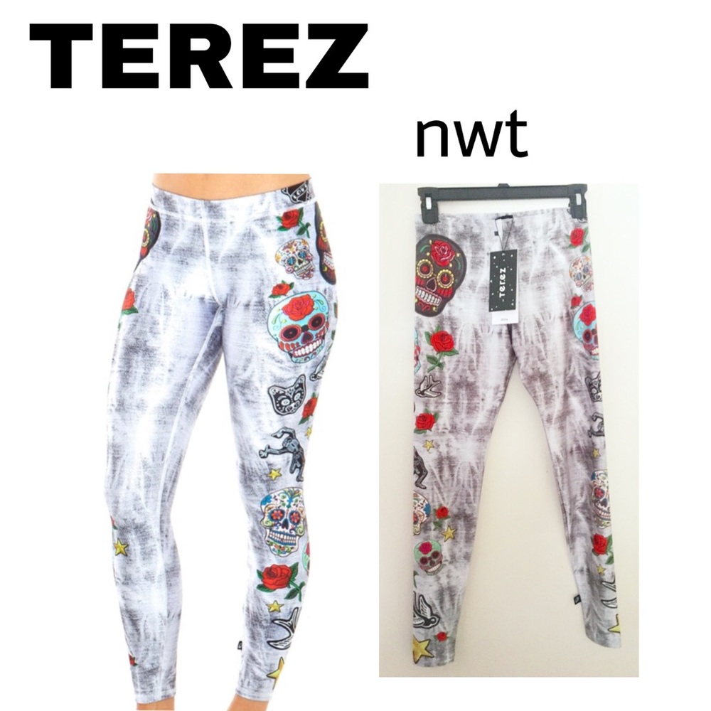 NWT TEREZ Sugar Skull Patches Legging